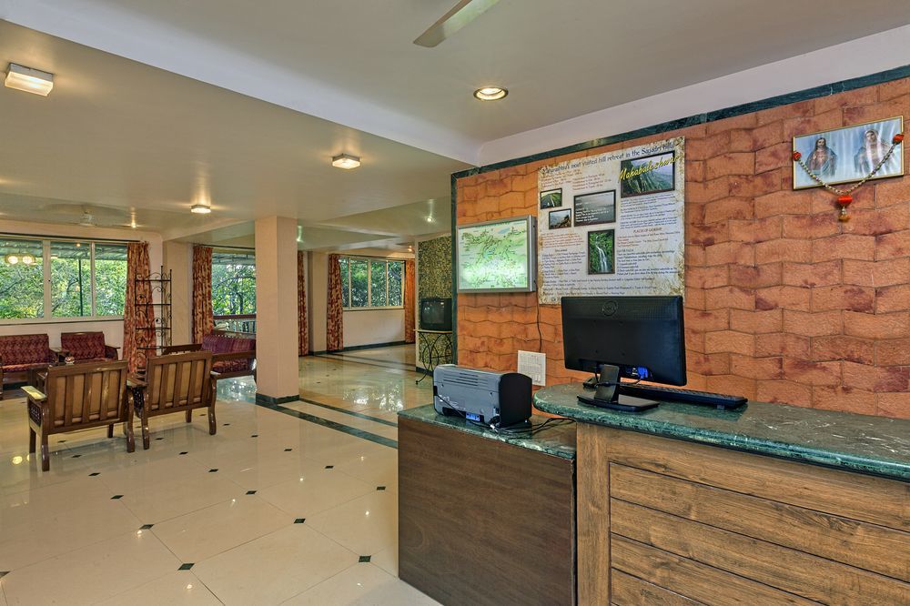 Bella Vista Resort Mahābaleshwar Exterior foto