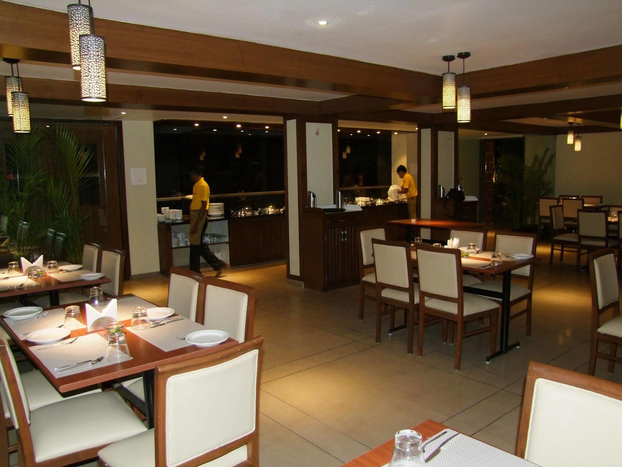 Bella Vista Resort Mahābaleshwar Exterior foto